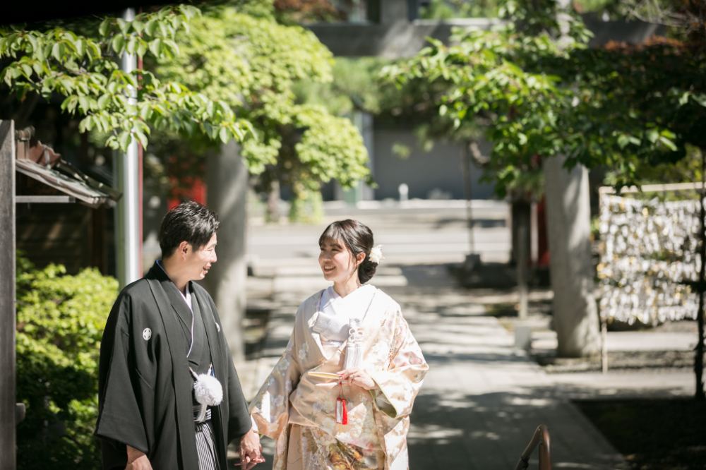 札幌弥彦神社でオトナのウェデイングフォト