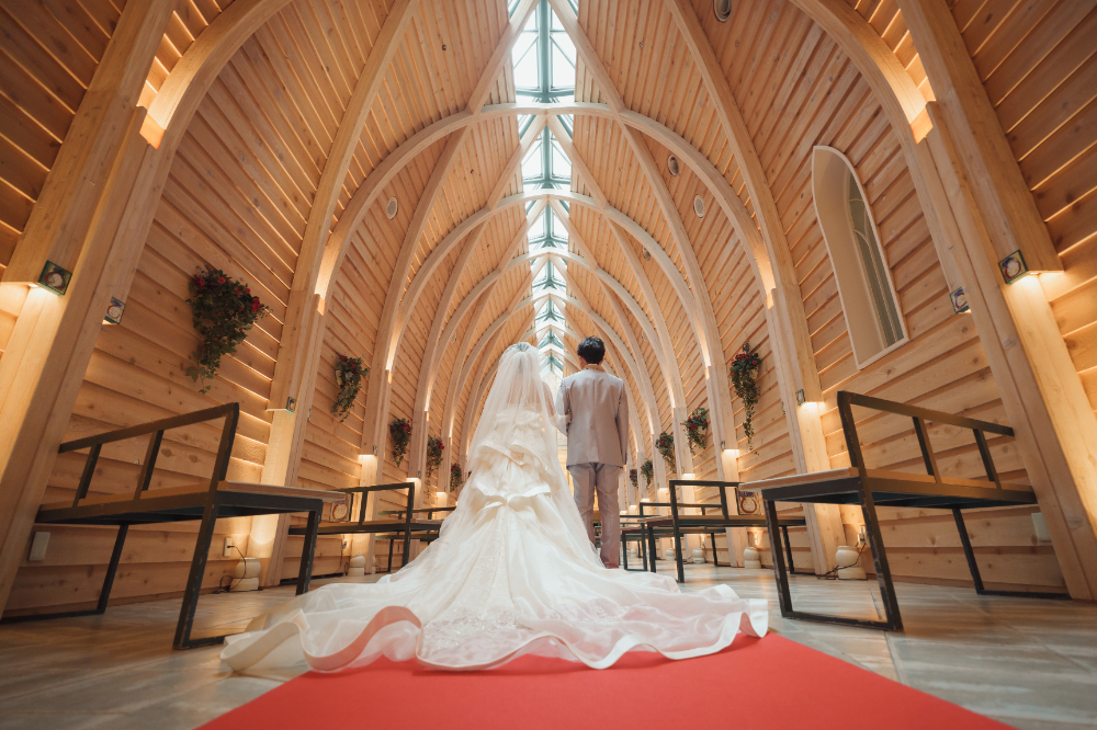 札幌光のチャペルで写真だけ結婚式紅葉結婚写真