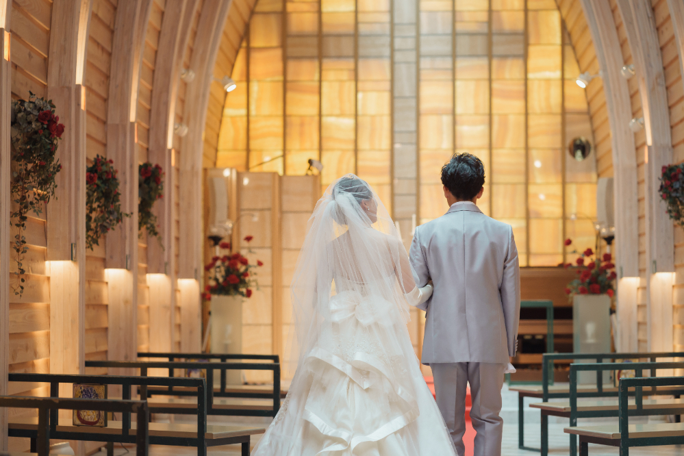 札幌光のチャペルで写真だけ結婚式紅葉結婚写真