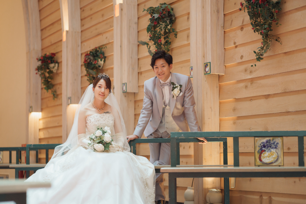 札幌光のチャペルで写真だけ結婚式紅葉結婚写真